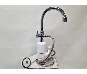 Tūlītējs ūdens sildītājs ar dušu (3.0kW)BEF-002