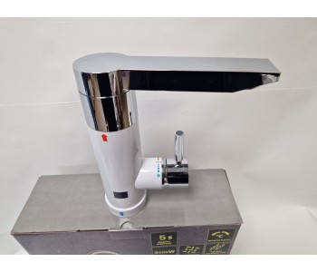 Tūlītējs ūdens sildītājs ar LED temp. ind. un sleg. sildelementu (3.0kW)BKF-015-01